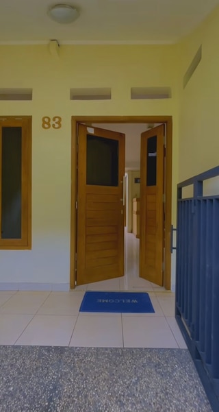 AJバイクゲストハウスシャリーア