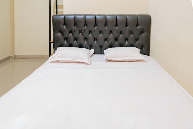 ホテル O リンジャニ ゲストハウス