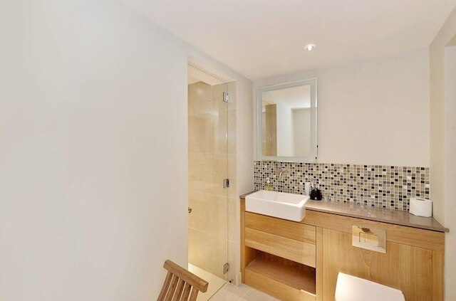 チャーミング 3 ベッド ハウス イン ロンドン