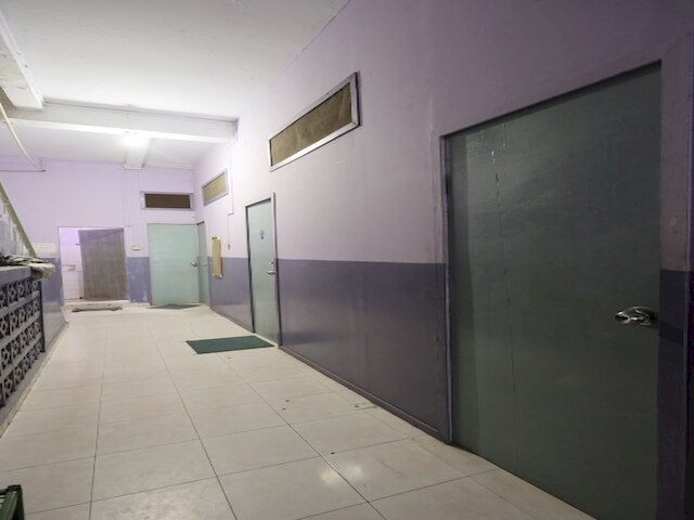 SPOT ON 93276 フェンディ 2 ホームステイ シャリア ニア ペラブハン フェリ バタム センター