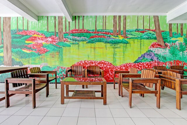 スーパー OYO キャピタル O 93240 チャンドラ デウィ オテル