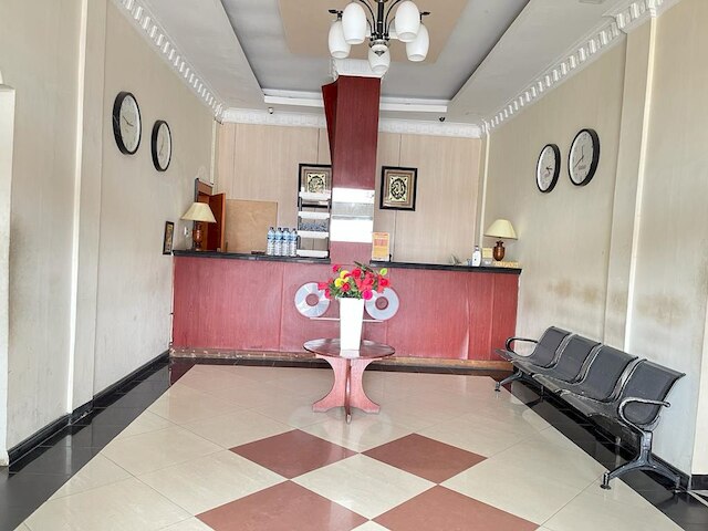 キャピタル O 93285 レジデンス ホテル シャリア