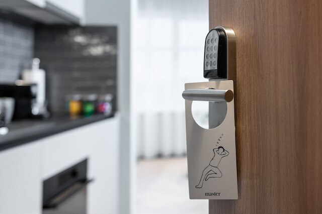 マスターアルトナ