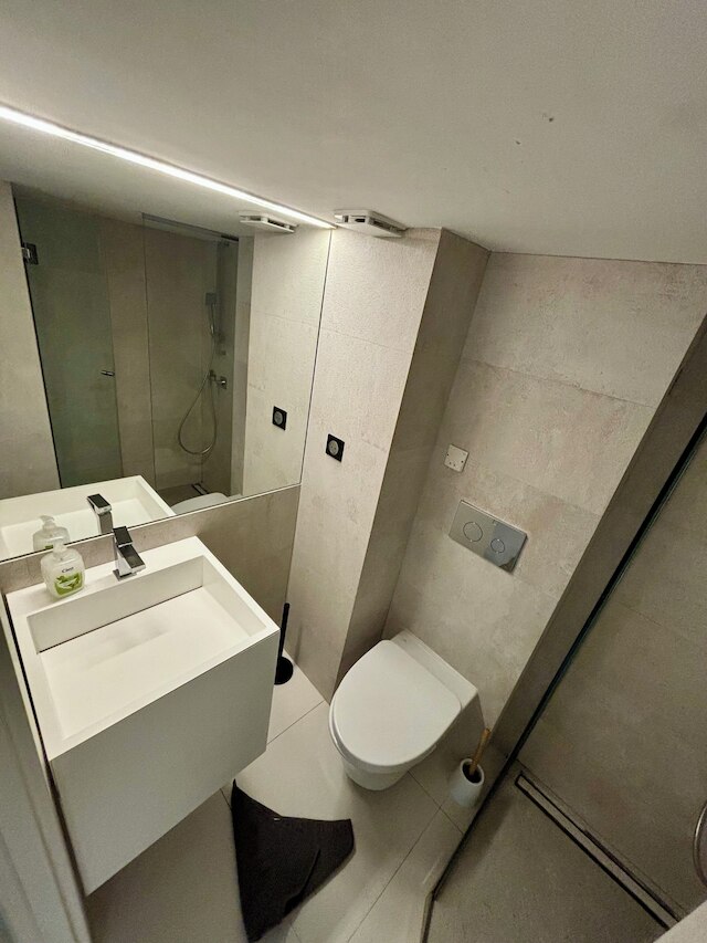 ニースのゴールデンスクエアで借りるスタジオ