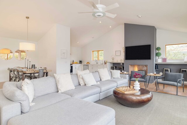 セドナ サンライズ バイ アバントステイ マジェスティック レッド ロックス ビュースウォーク トゥ ジョーダン トレイルヘドペロトン バクホット タブウィファィ