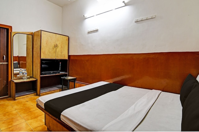 ホテルディナール