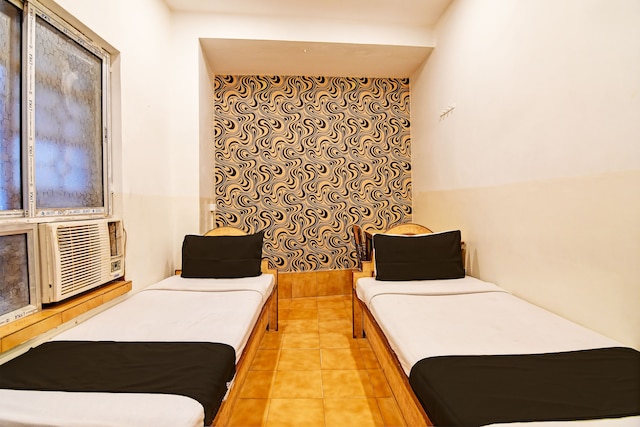 ホテルディナール