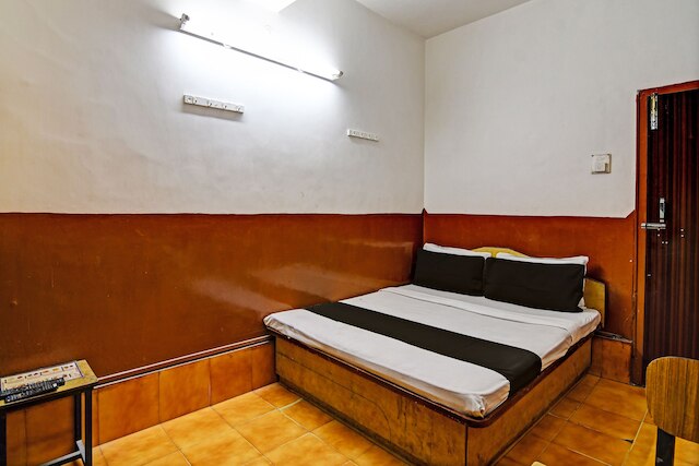 ホテルディナール