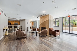 2BRラグジュアリーシティスイート ウィズ ジム&プール