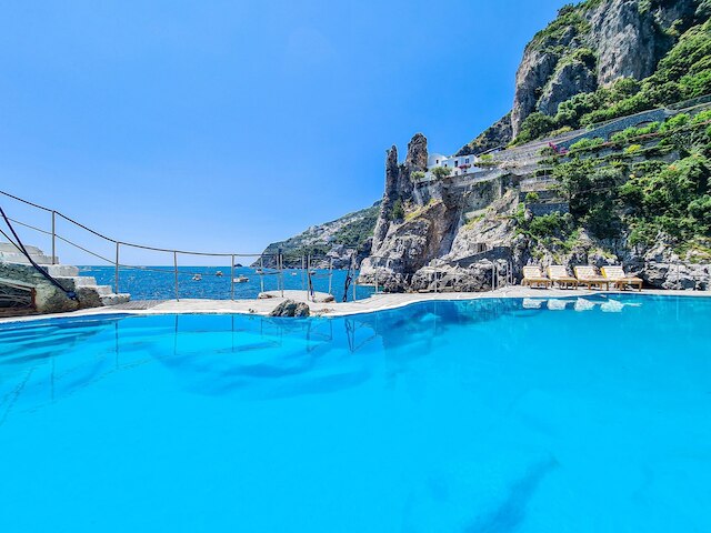 ヴィラ エクリーセ バイ エリート ヴィラズ