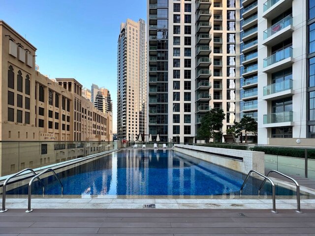 シルクハウス モダン ベルビュー タワー ジム プール  WiFi