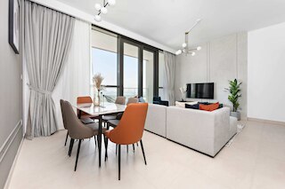 シルクハウス モダン ダウンタウン ハート イン ハイ フロア