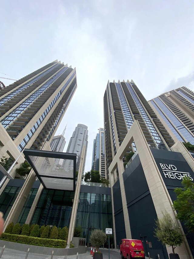 シルクハウス ラグジュアリー タワー イン ダウンタウン プール ジム