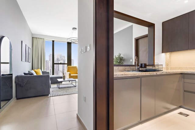 シルクハウス ラグジュアリー タワー イン ダウンタウン プール ジム