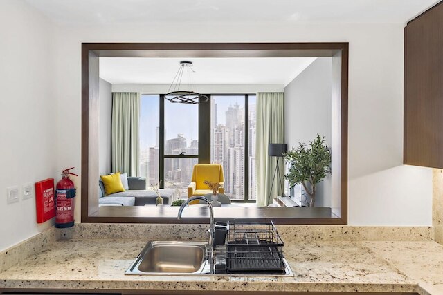 シルクハウス ラグジュアリー タワー イン ダウンタウン プール ジム