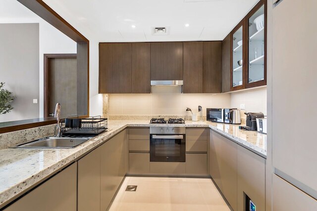 シルクハウス ラグジュアリー タワー イン ダウンタウン プール ジム