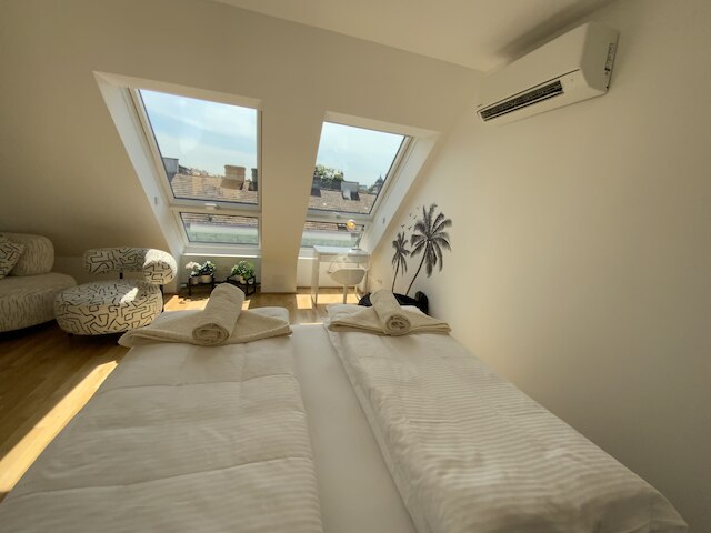 ダハゲショス・ロフト・イム・ヘアツェン・フォン・ウィーン