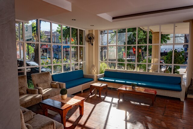 プリディビアホテル