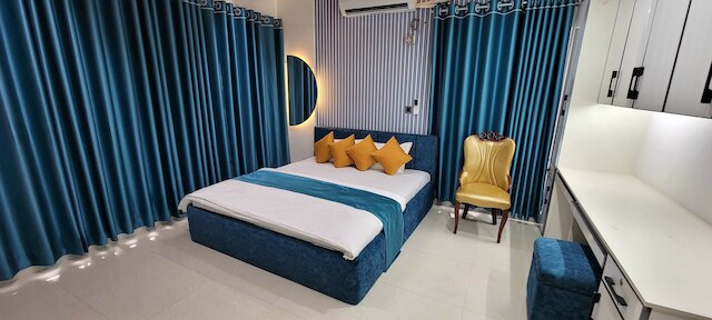 ラグジュアリー 3 ベッドルーム ハイリー セキュアード アンド クローズ トゥ エアポート