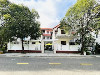 センホンアパートメント&ビアガーデン