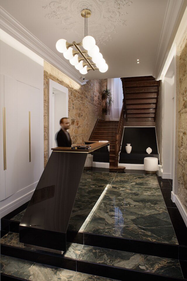 ラ・ディヴィーナ