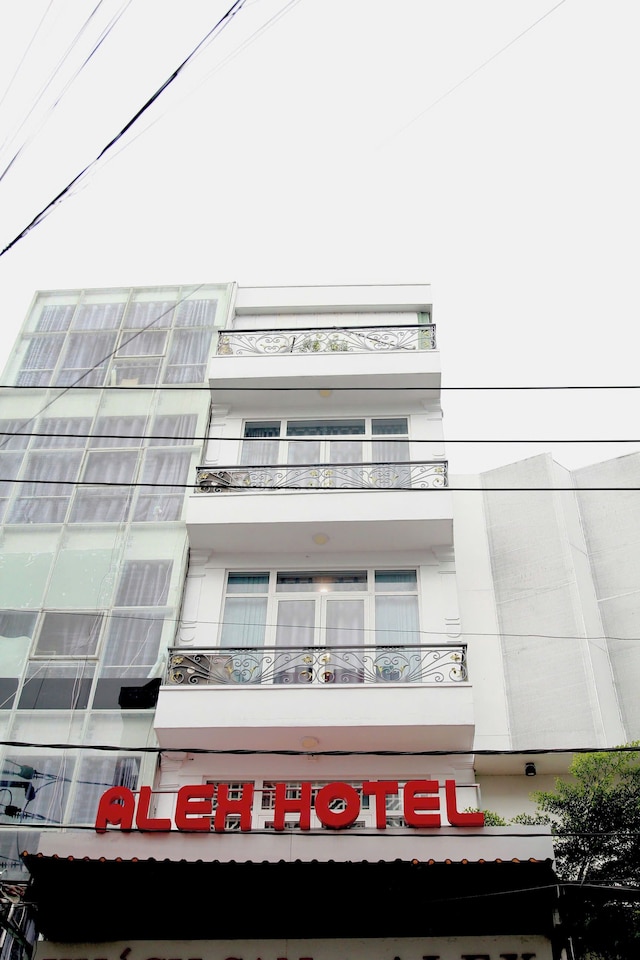 アレックス ホテル ビン タン