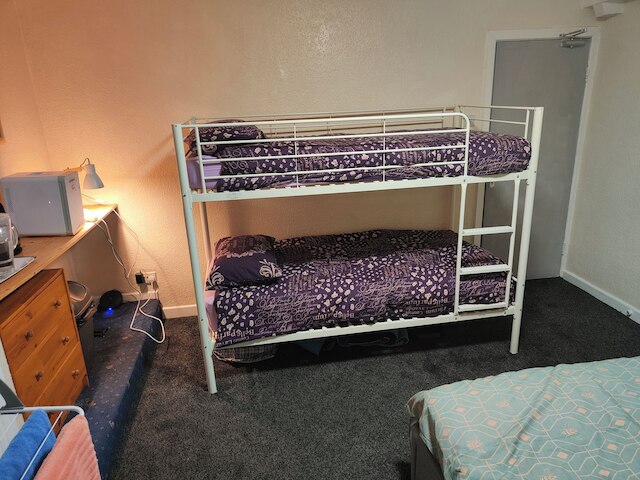 オッドフェローズ・アームズ