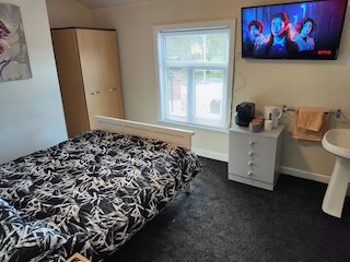 オッドフェローズ・アームズ