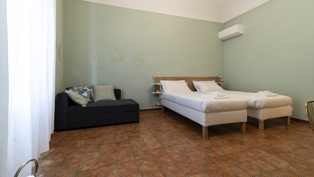 カスティリオーネ 49