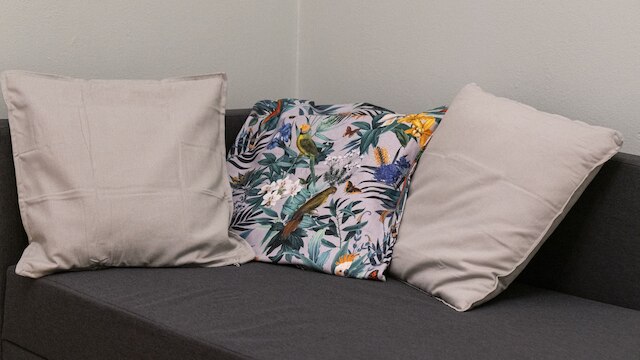 カスティリオーネ 49