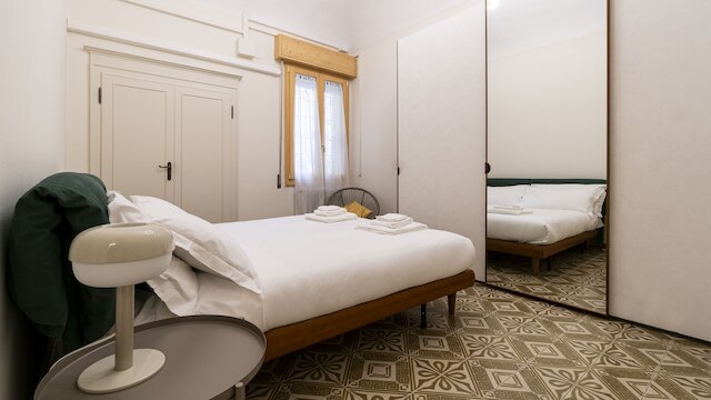 カスティリオーネ 49