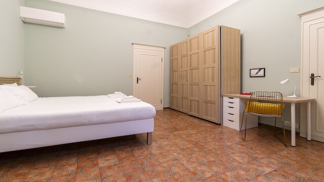 カスティリオーネ 49