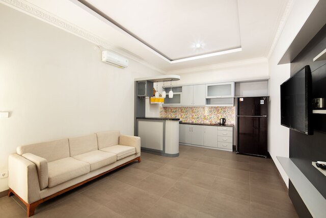 ジネスワリクタ