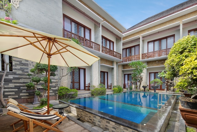 ジネスワリクタ