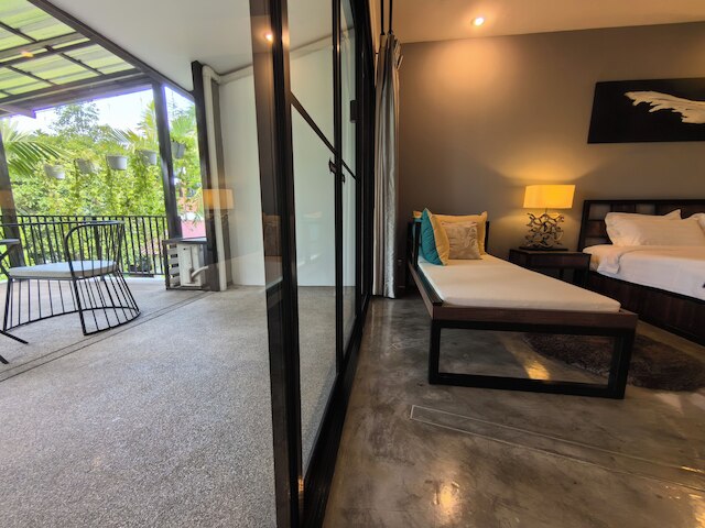 サノットリバーサイドブティックホテル