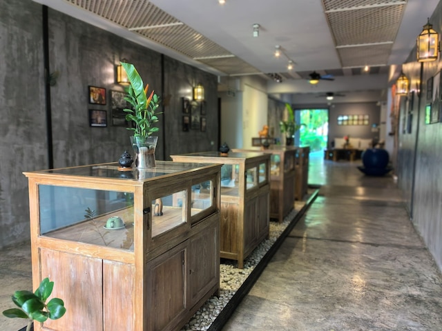 サノットリバーサイドブティックホテル