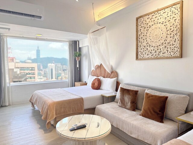 Urban Abode Apartment 1