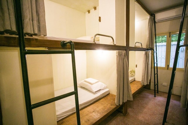 バーン1920年代ホステル