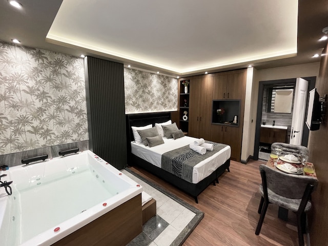 グランドウスクダールホテル