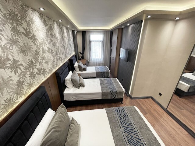 グランドウスクダールホテル