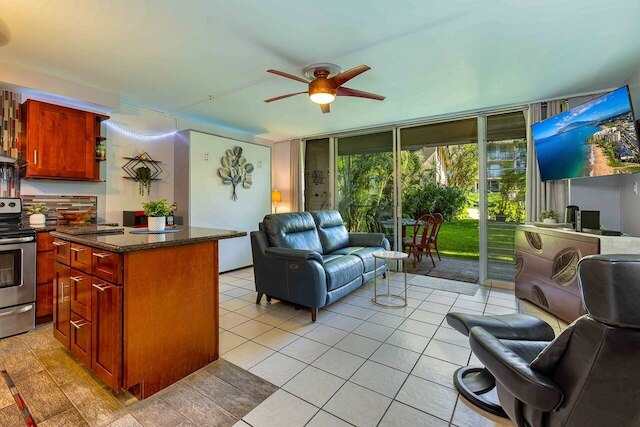 キヘイカイナニ #4-121 1 ベッドルームコンド