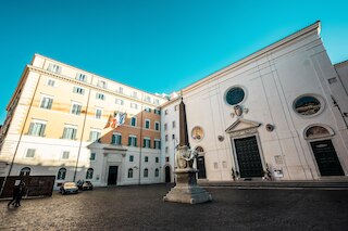 ドムス・イン・パンテオン