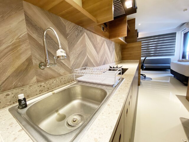 コージー アンド コンフォート ステイ スタジオ セントラランド スマラン アパートメント