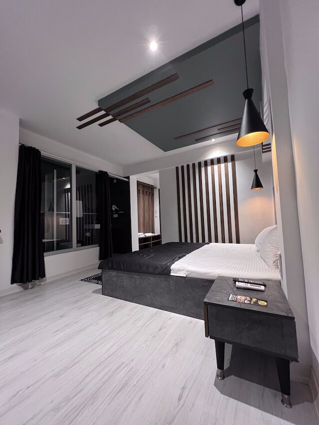 ウォムココナクラマ