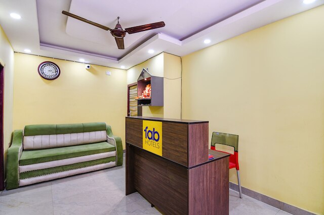 ファブエクスプレス ラクシュミ イン