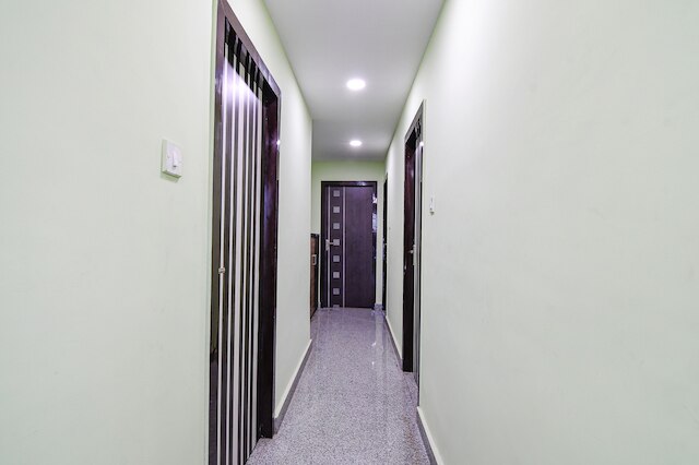 ファブエクスプレス ラクシュミ イン