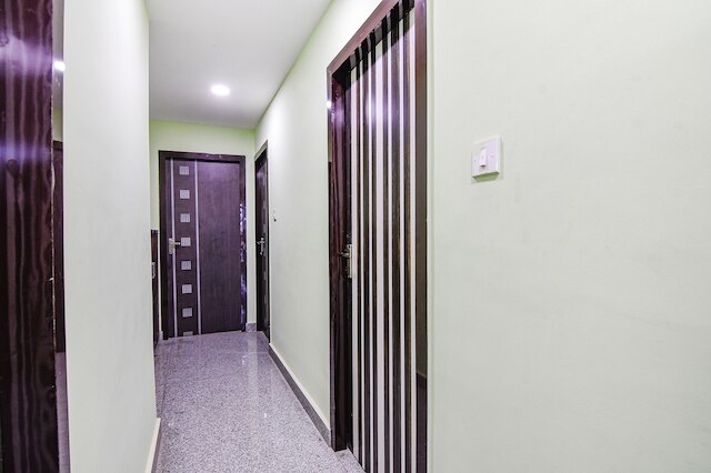 ファブエクスプレス ラクシュミ イン