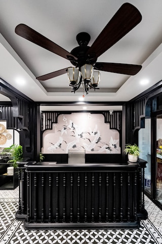 パームゴールデンルアンプラバンホテル