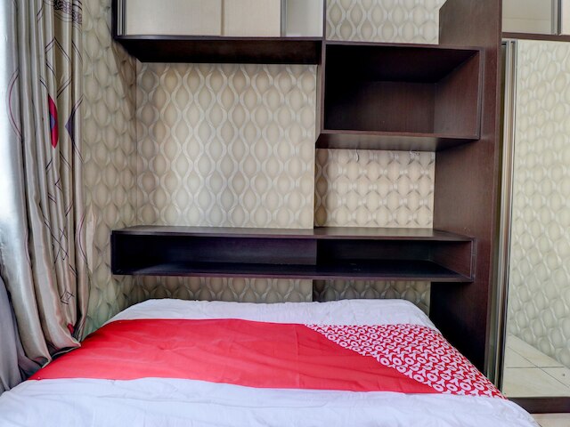 OYO Life 92910 アパートメント・タマンサリ・パノラミック・バイ・ティラ