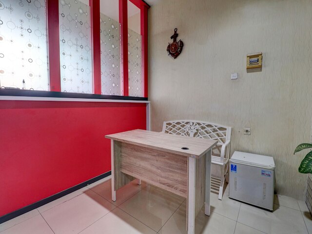 OYO Life 92910 アパートメント・タマンサリ・パノラミック・バイ・ティラ